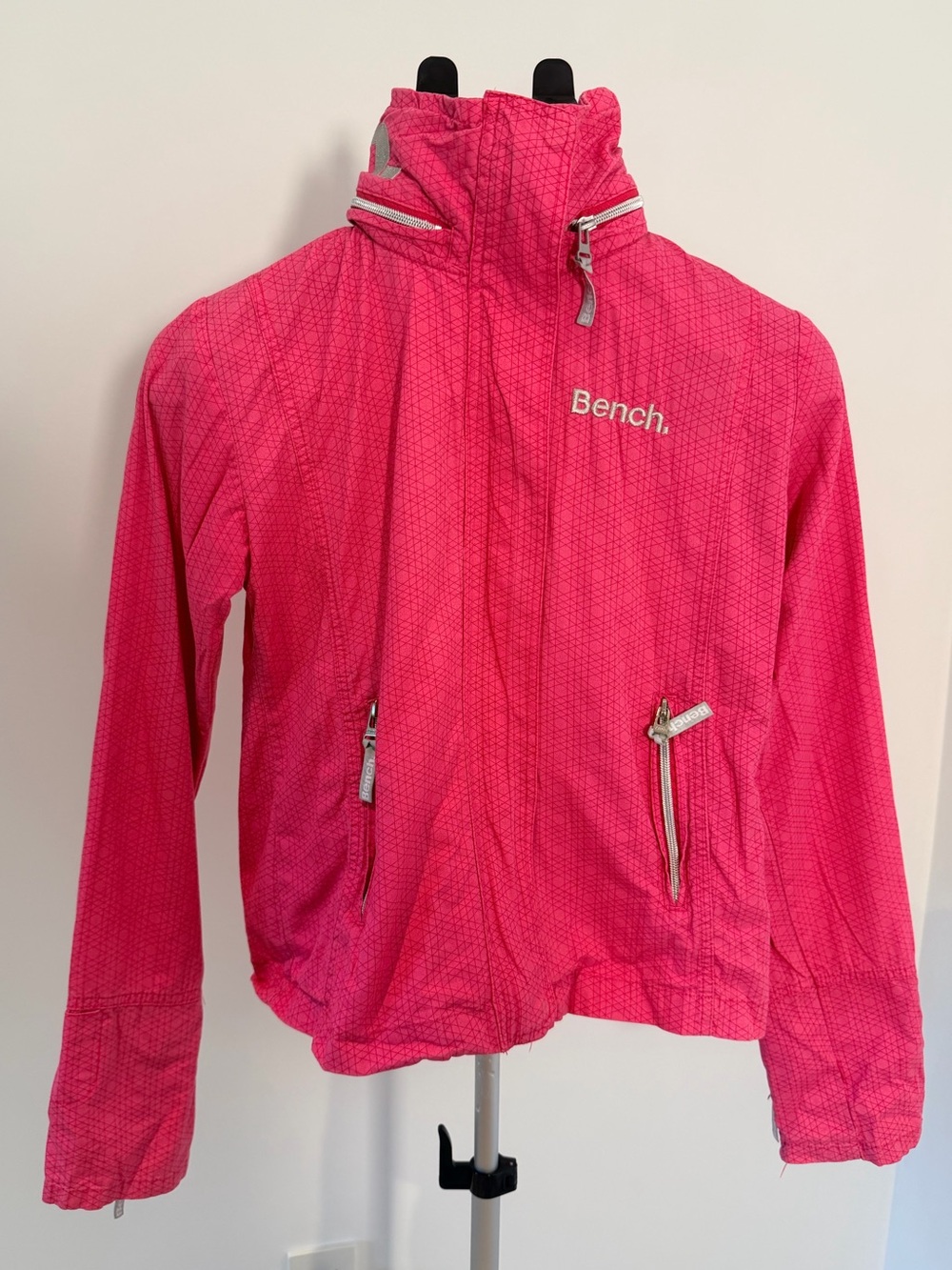 Vintage Y2K Bench Hot Pink Funnel Neck Jacket Silver Logo Size M